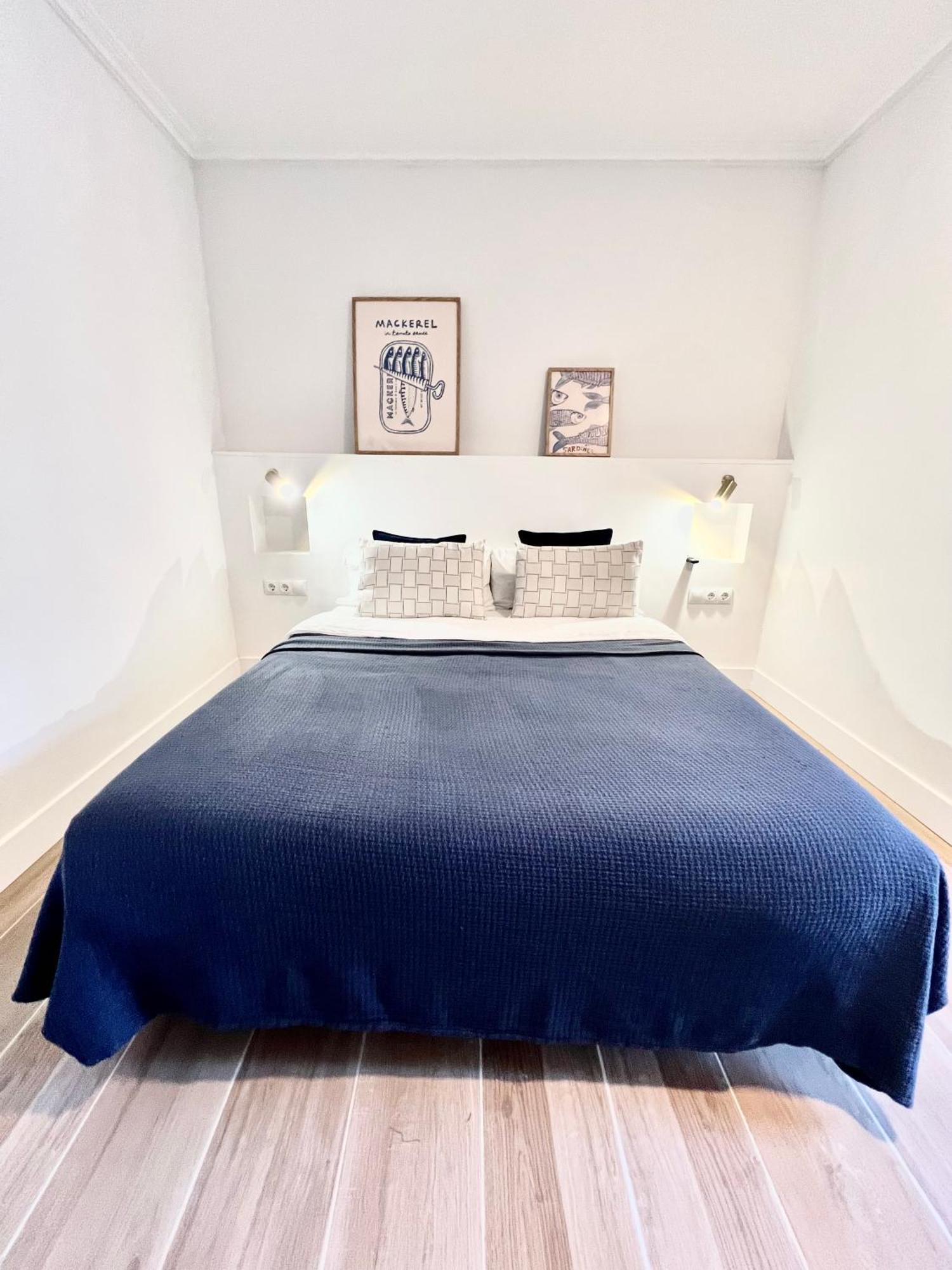 Albergue Miguel Angel Madrid Exterior photo